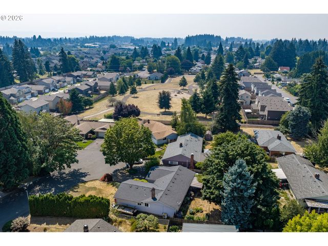 6813 Ne 62ND Ct, Vancouver, WA 98661