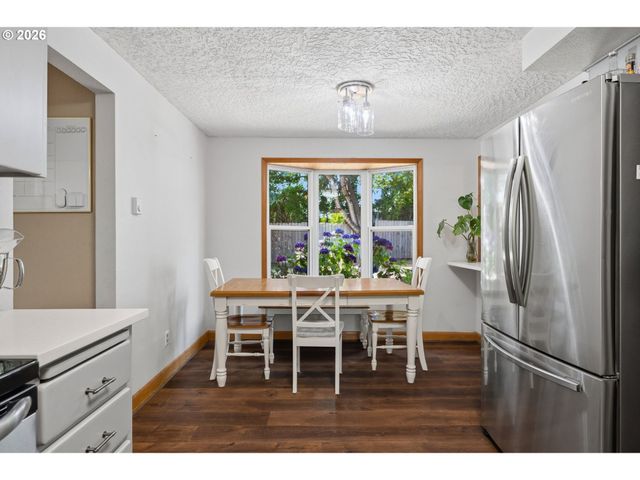 6813 Ne 62ND Ct, Vancouver, WA 98661