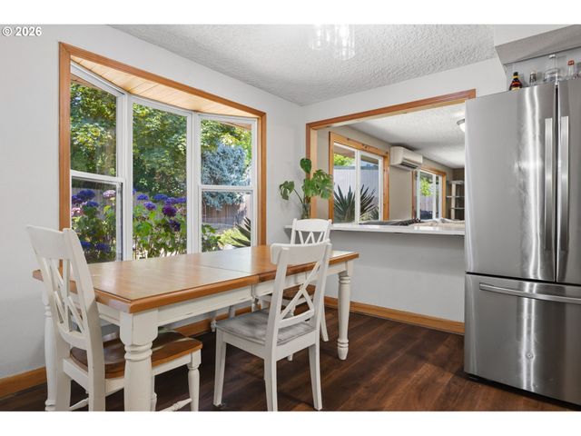6813 Ne 62ND Ct, Vancouver, WA 98661