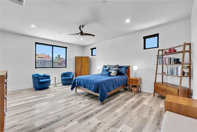 221 Attica, Long Beach, CA 90803