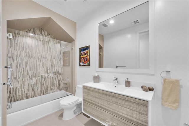 221 Attica, Long Beach, CA 90803