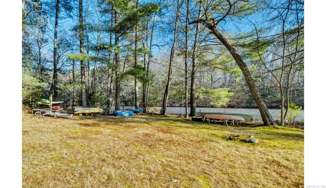 93 Furnace Avenue Apt. N13, Stafford, CT 06076