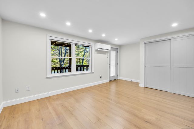 93 Furnace Avenue Apt. N13, Stafford, CT 06076