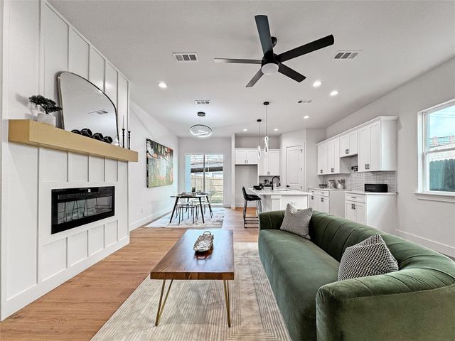 2417 Merlin Street, Dallas, TX 75215