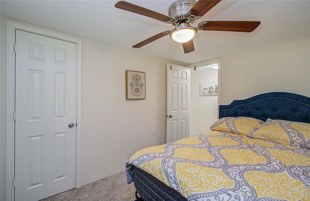 36 W Old Field Drive, Huffman, TX 77336