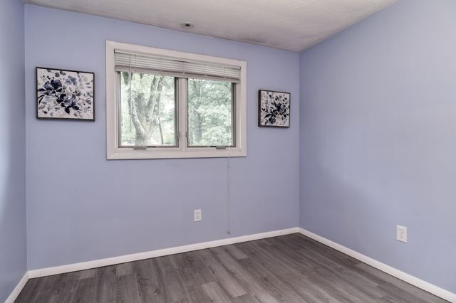 29 Eisenhower Road, Framingham, MA 01701