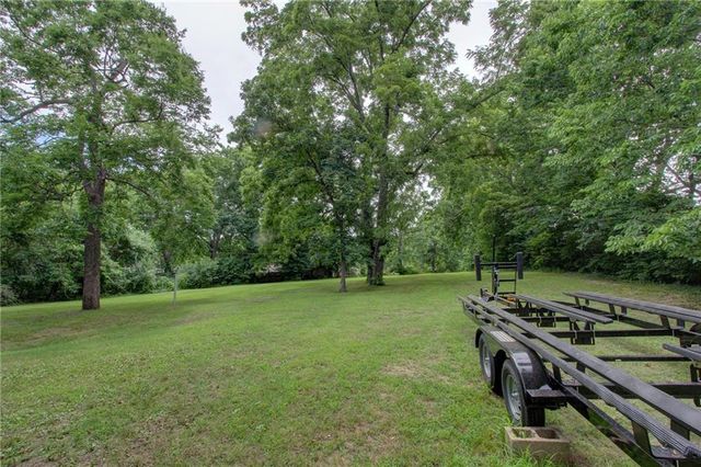 61 H Street, Lake Lotawana, MO 64086