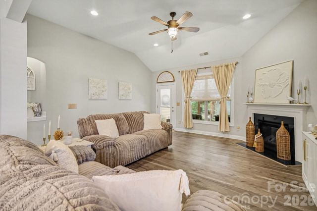 322 Willow Tree Drive, Rock Hill, SC 29732