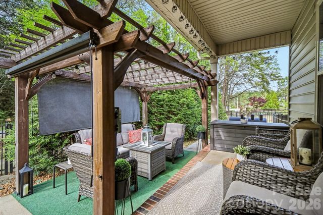 322 Willow Tree Drive, Rock Hill, SC 29732