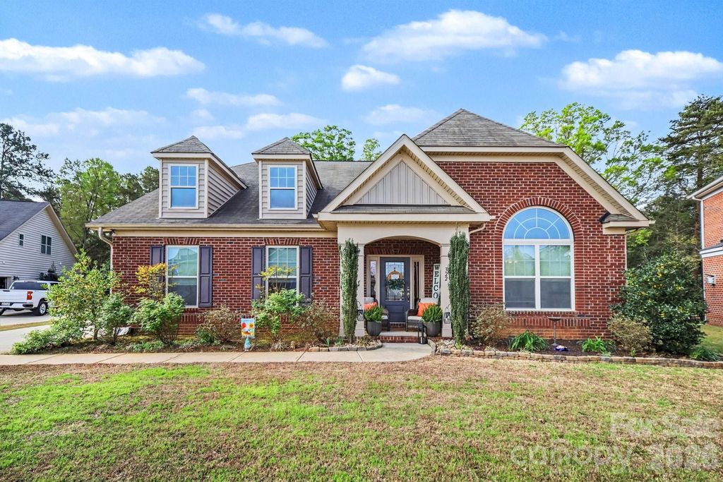 322 Willow Tree Drive, Rock Hill, SC 29732