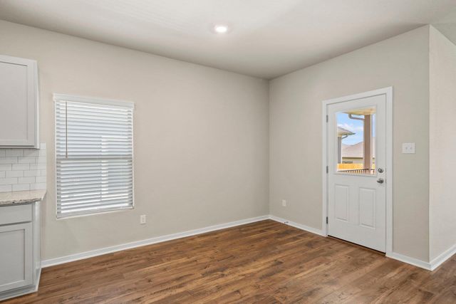 172 Wind Hill, Jarrell, TX 76537