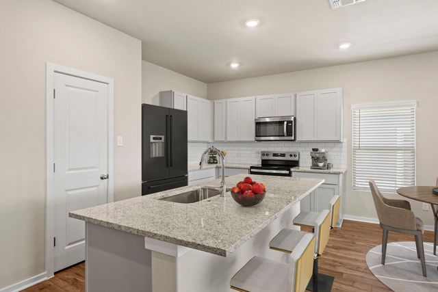 172 Wind Hill, Jarrell, TX 76537