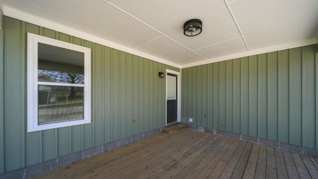 1254 BURNETT LN, Covington, TN 38019