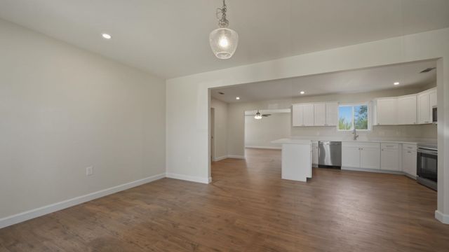 1254 BURNETT LN, Covington, TN 38019