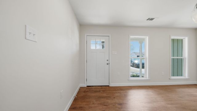 1254 BURNETT LN, Covington, TN 38019