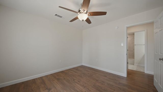 1254 BURNETT LN, Covington, TN 38019