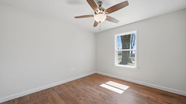 1254 BURNETT LN, Covington, TN 38019