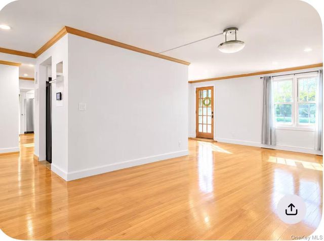 14055 34th Avenue 5B, Flushing, NY 11354