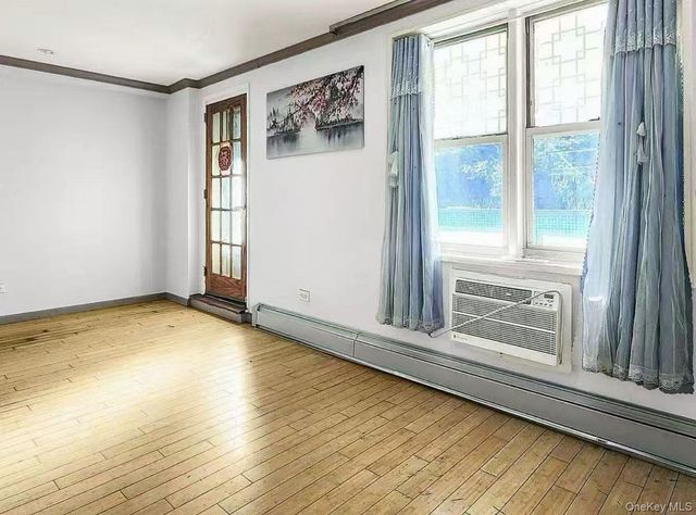 14055 34th Avenue 5B, Flushing, NY 11354