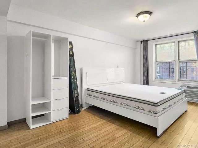 14055 34th Avenue 5B, Flushing, NY 11354