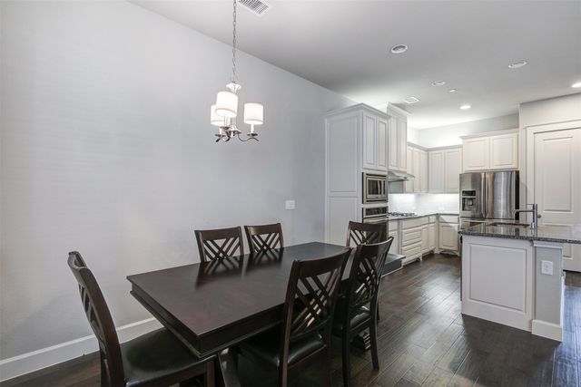 1033 Water Street, Carrollton, TX 75007