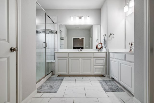 1033 Water Street, Carrollton, TX 75007