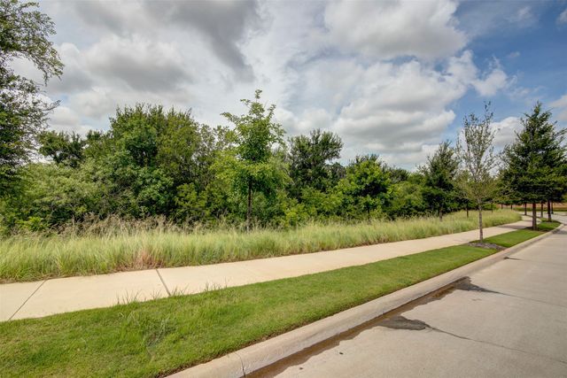 1033 Water Street, Carrollton, TX 75007