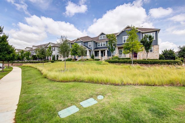 1033 Water Street, Carrollton, TX 75007