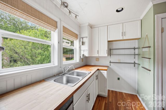 211 Sowers Ferry Road, Salisbury, NC 28144