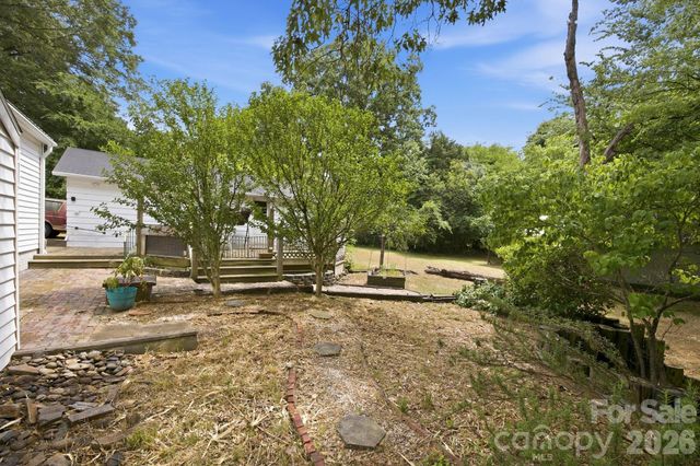 211 Sowers Ferry Road, Salisbury, NC 28144