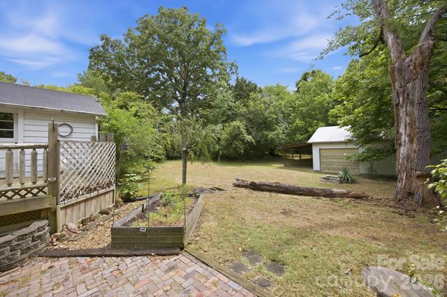 211 Sowers Ferry Road, Salisbury, NC 28144