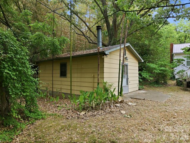 211 Sowers Ferry Road, Salisbury, NC 28144