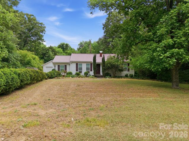 211 Sowers Ferry Road, Salisbury, NC 28144