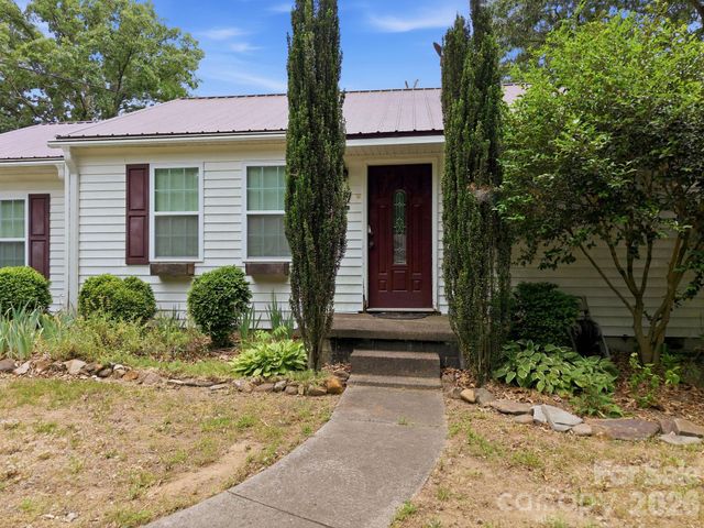 211 Sowers Ferry Road, Salisbury, NC 28144