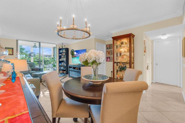 6795 Huntington Lane 306, Delray Beach, FL 33446