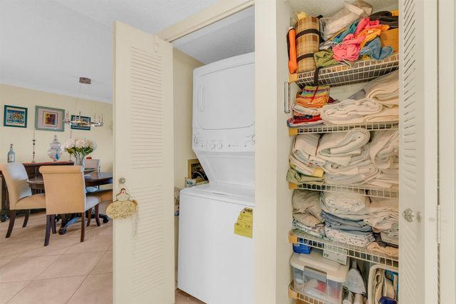 6795 Huntington Lane 306, Delray Beach, FL 33446