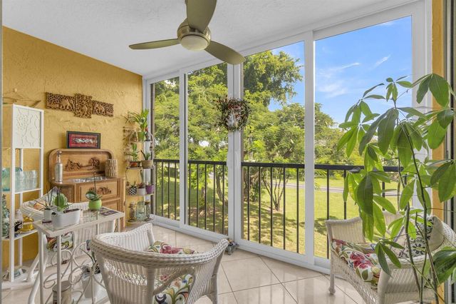 6795 Huntington Lane 306, Delray Beach, FL 33446