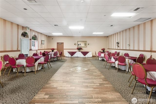 9002 Pacific Avenue, Tacoma, WA 98444