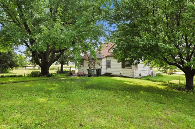 3875 NW Irvinedale Drive, Ankeny, IA 50023