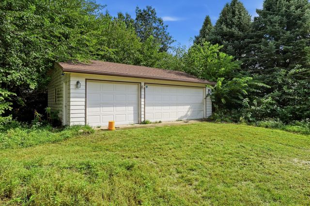 3875 NW Irvinedale Drive, Ankeny, IA 50023