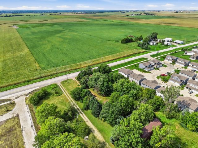 3875 NW Irvinedale Drive, Ankeny, IA 50023