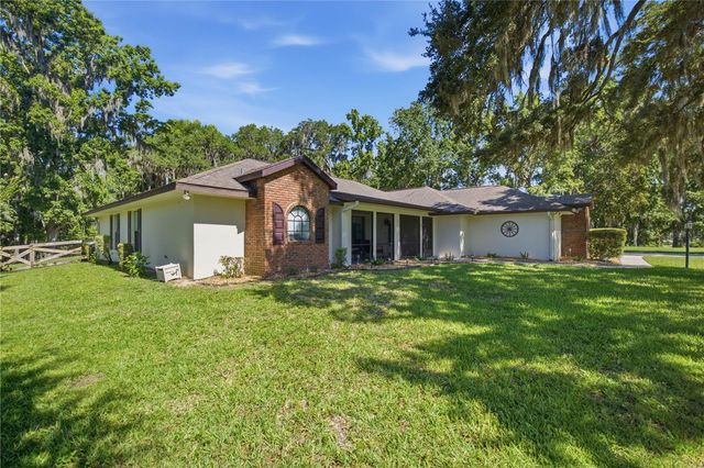 8930 SE 17TH COURT, Ocala, FL 34480