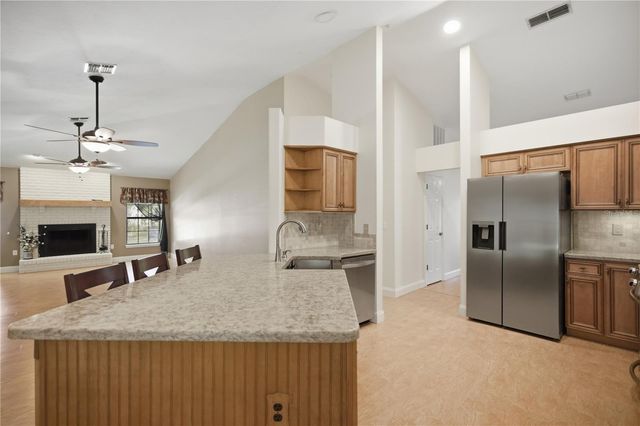 8930 SE 17TH COURT, Ocala, FL 34480
