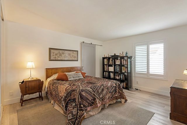 3433 Wimbledon Way, Costa Mesa, CA 92626