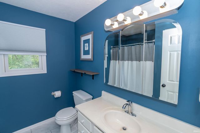 51861 S Lake Court, Granger, IN 46530