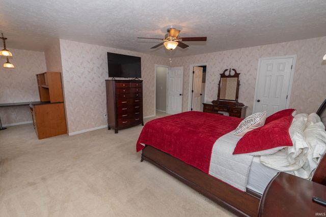 51861 S Lake Court, Granger, IN 46530