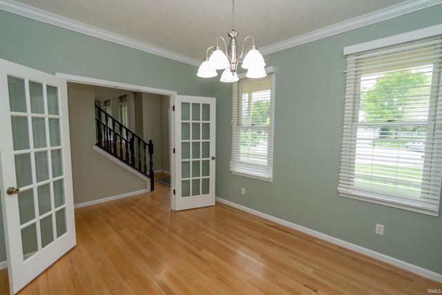 51861 S Lake Court, Granger, IN 46530