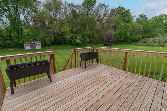 51861 S Lake Court, Granger, IN 46530