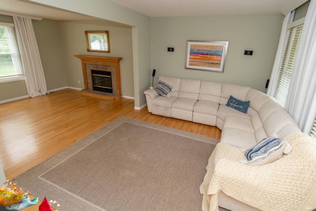 51861 S Lake Court, Granger, IN 46530