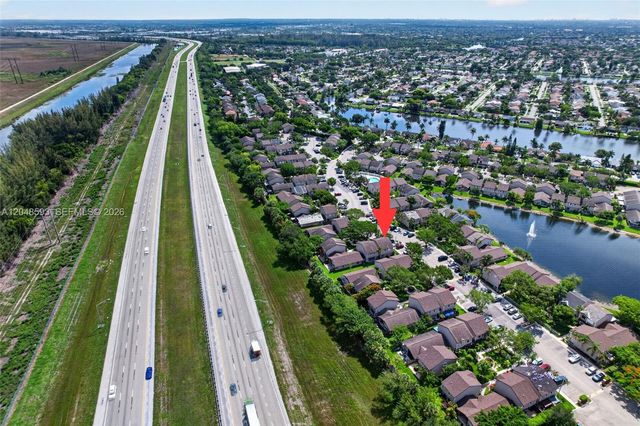 3835 NW 122nd Ter, Sunrise, FL 33323